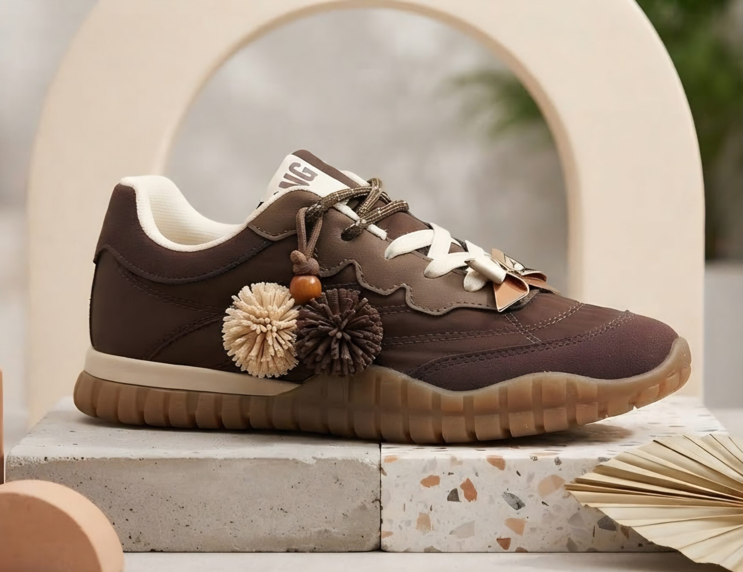 Pompones tela marron 36/41